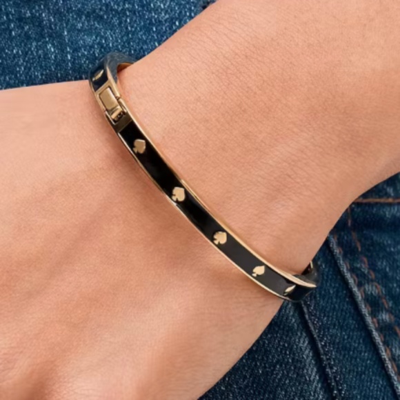 kate spade Jewelry - NWT Kate Spade Spot The Spade Thin Black/Gold Tone Bangle Bracelet O0RU2565 NEW